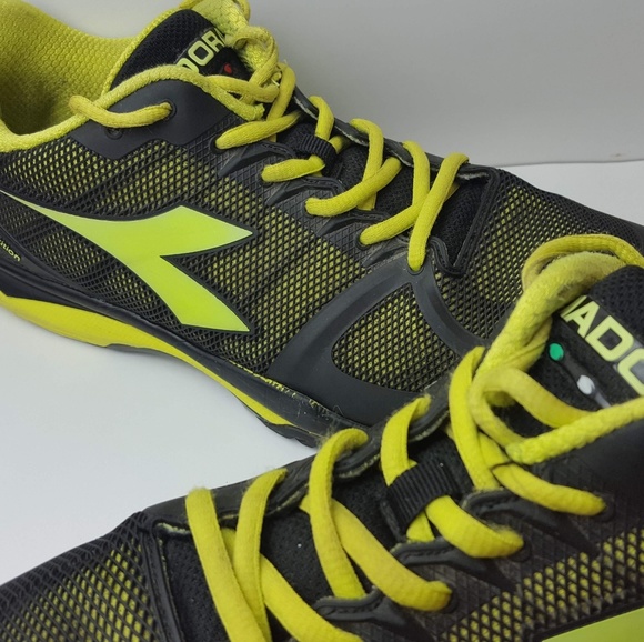 diadora blushield d5000